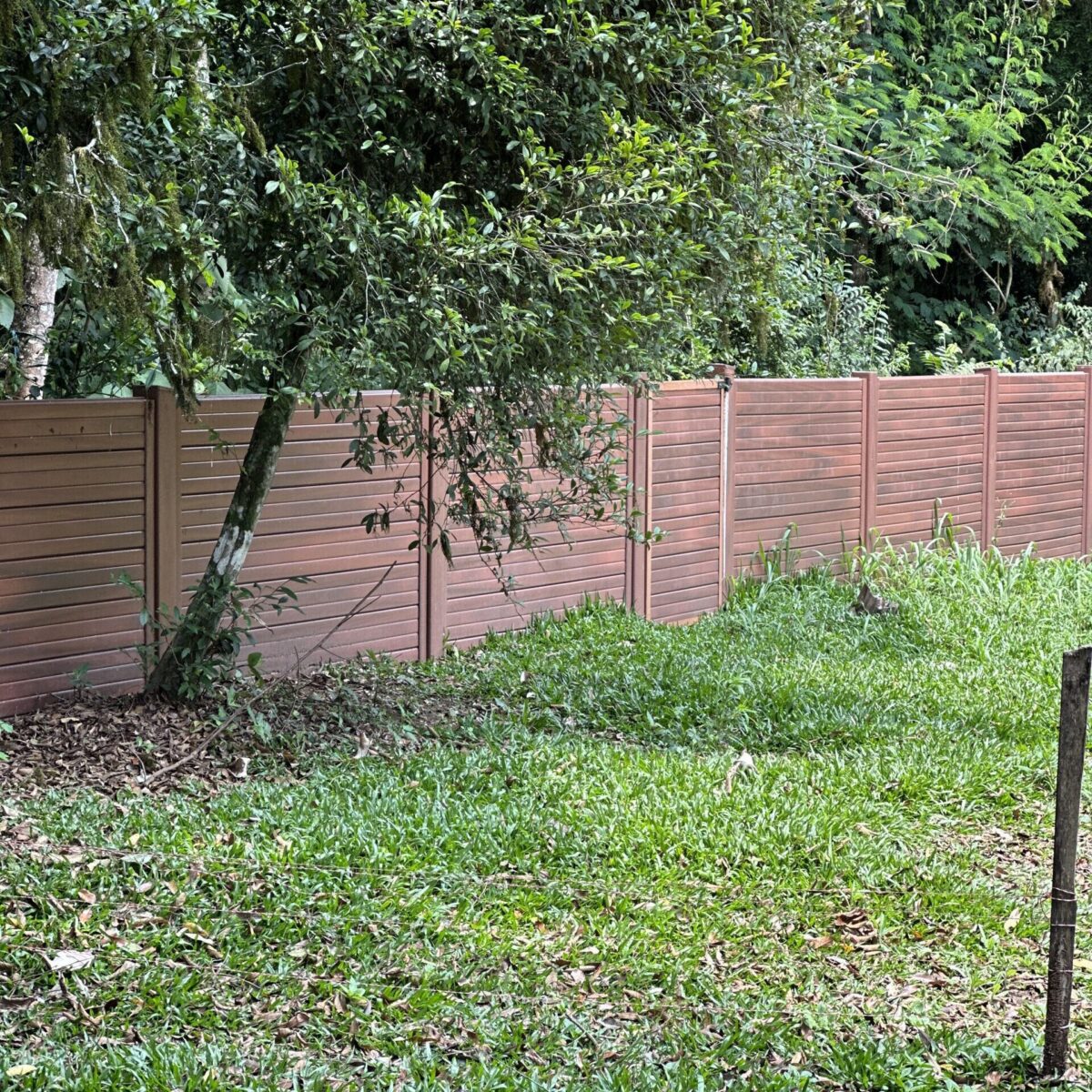 Revestimiento muro prefabricado pandereta exterior diseño nogal - Imagen 6